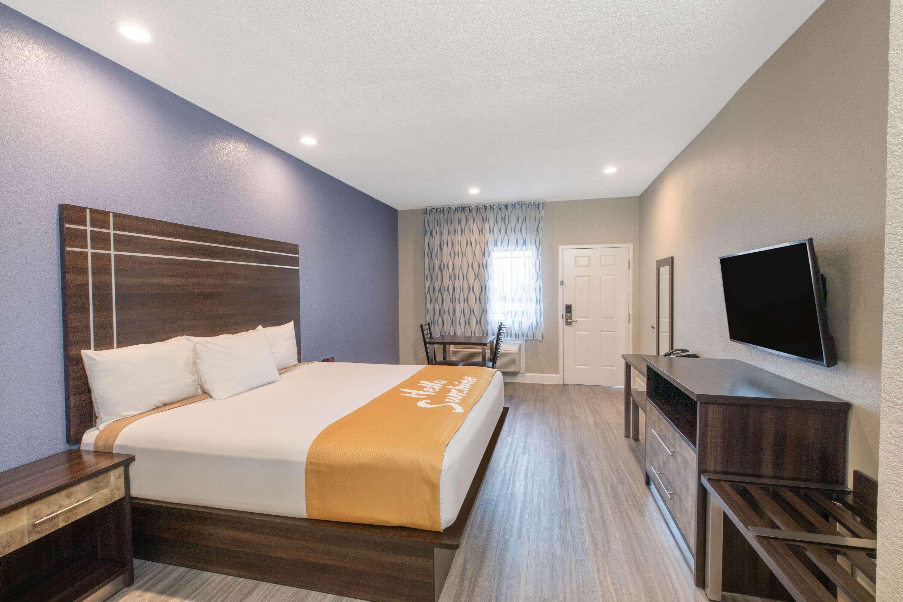 Days Inn & Suites By Wyndham La Porte Exteriér fotografie